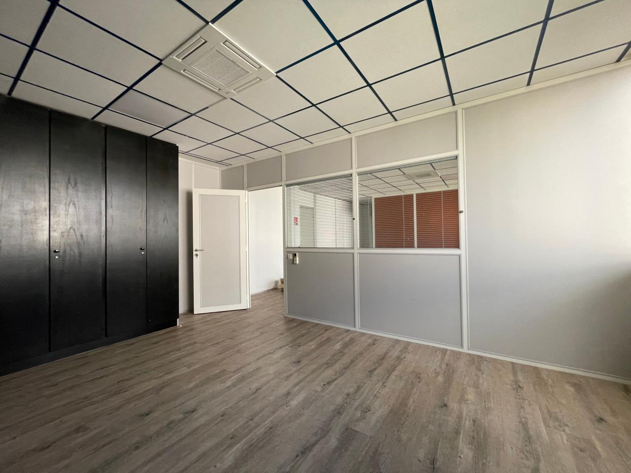 Bureau Orléans 152m² Location bureau Orléans Loiret OLBUR2425659 6